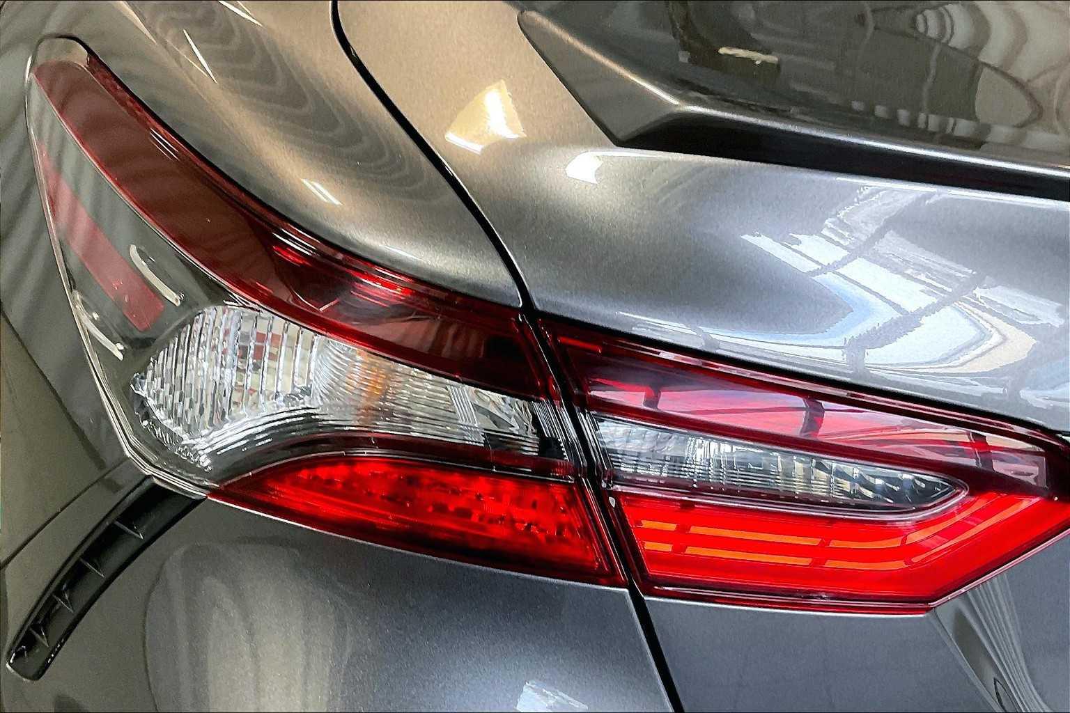 2022 Toyota Camry SE - Photo 33