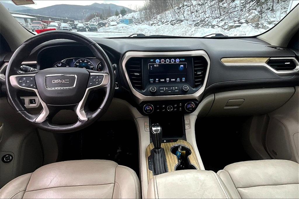 2019 GMC Acadia Denali - Photo 22