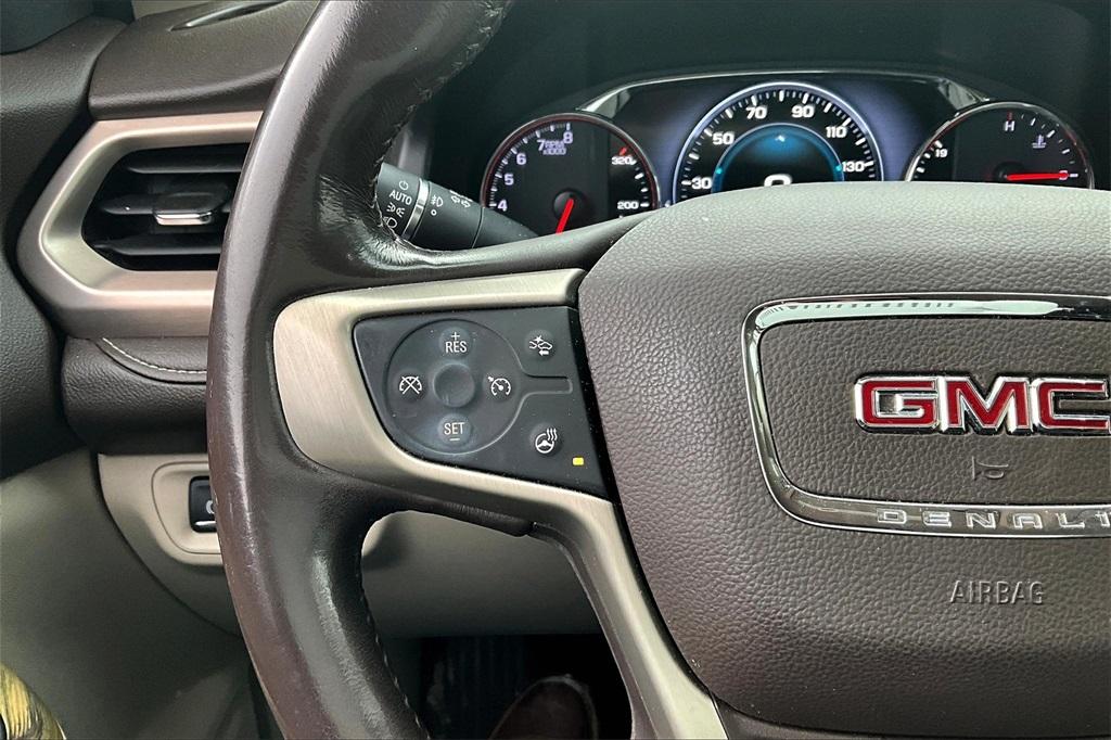 2019 GMC Acadia Denali - Photo 23