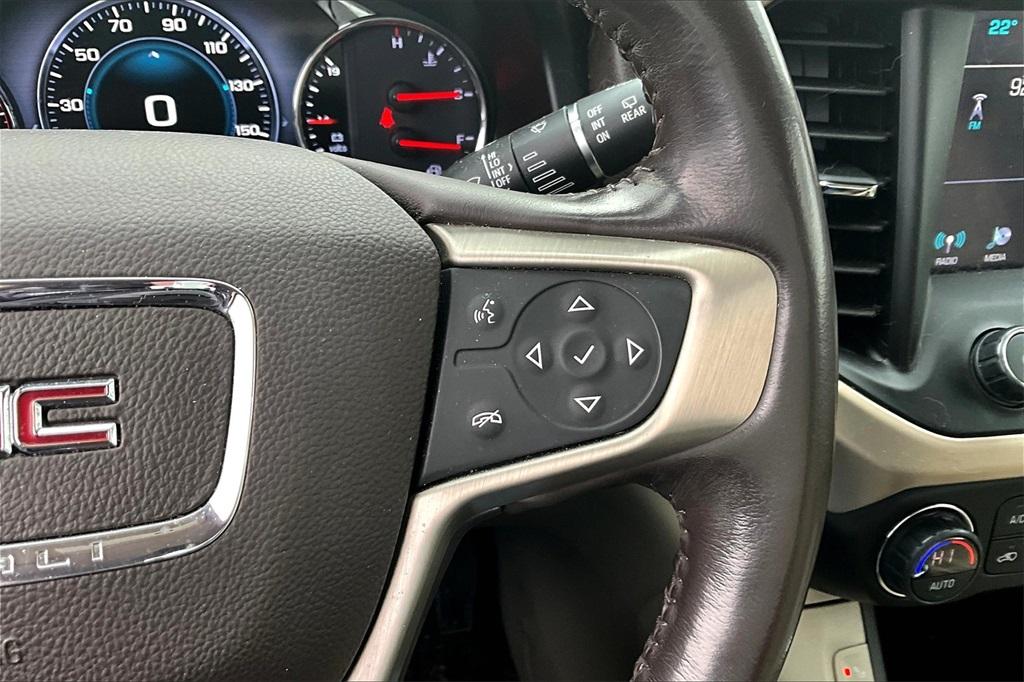 2019 GMC Acadia Denali - Photo 24