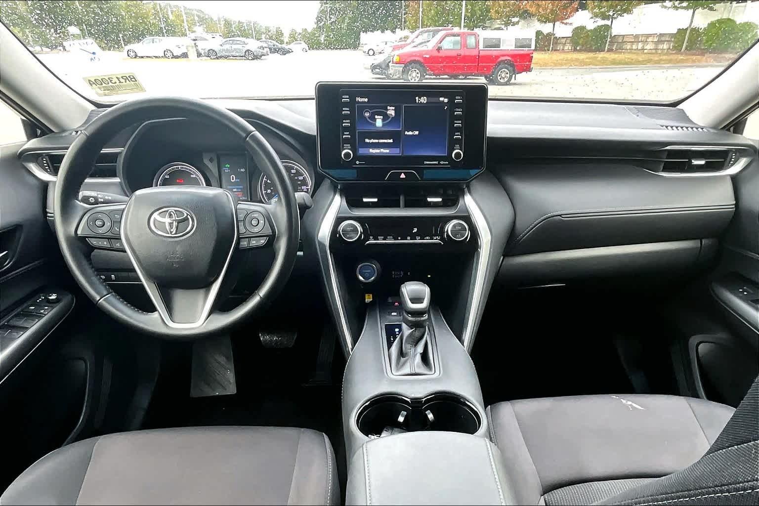 2021 Toyota Venza LE - Photo 21