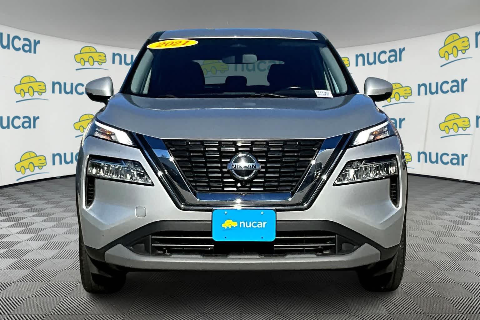 2021 Nissan Rogue SV - Photo 2