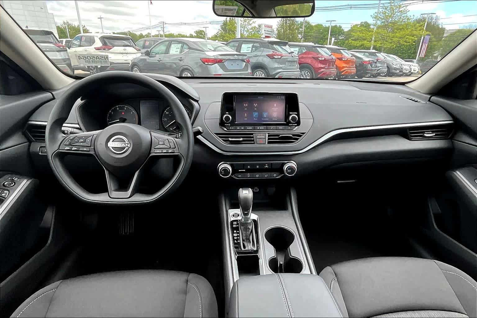 2024 Nissan Altima 2.5 S - Photo 11