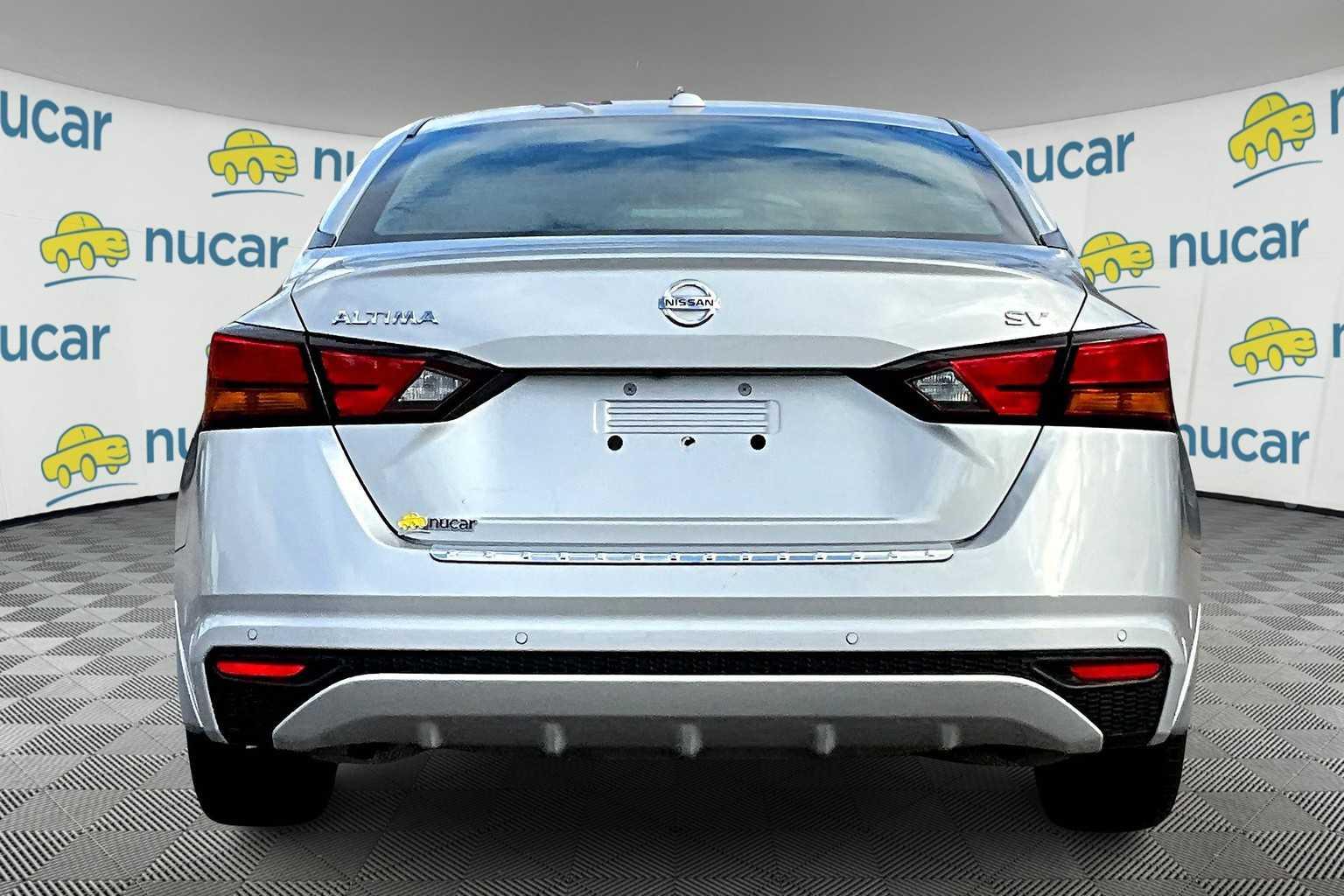 2022 Nissan Altima 2.5 SV - Photo 5