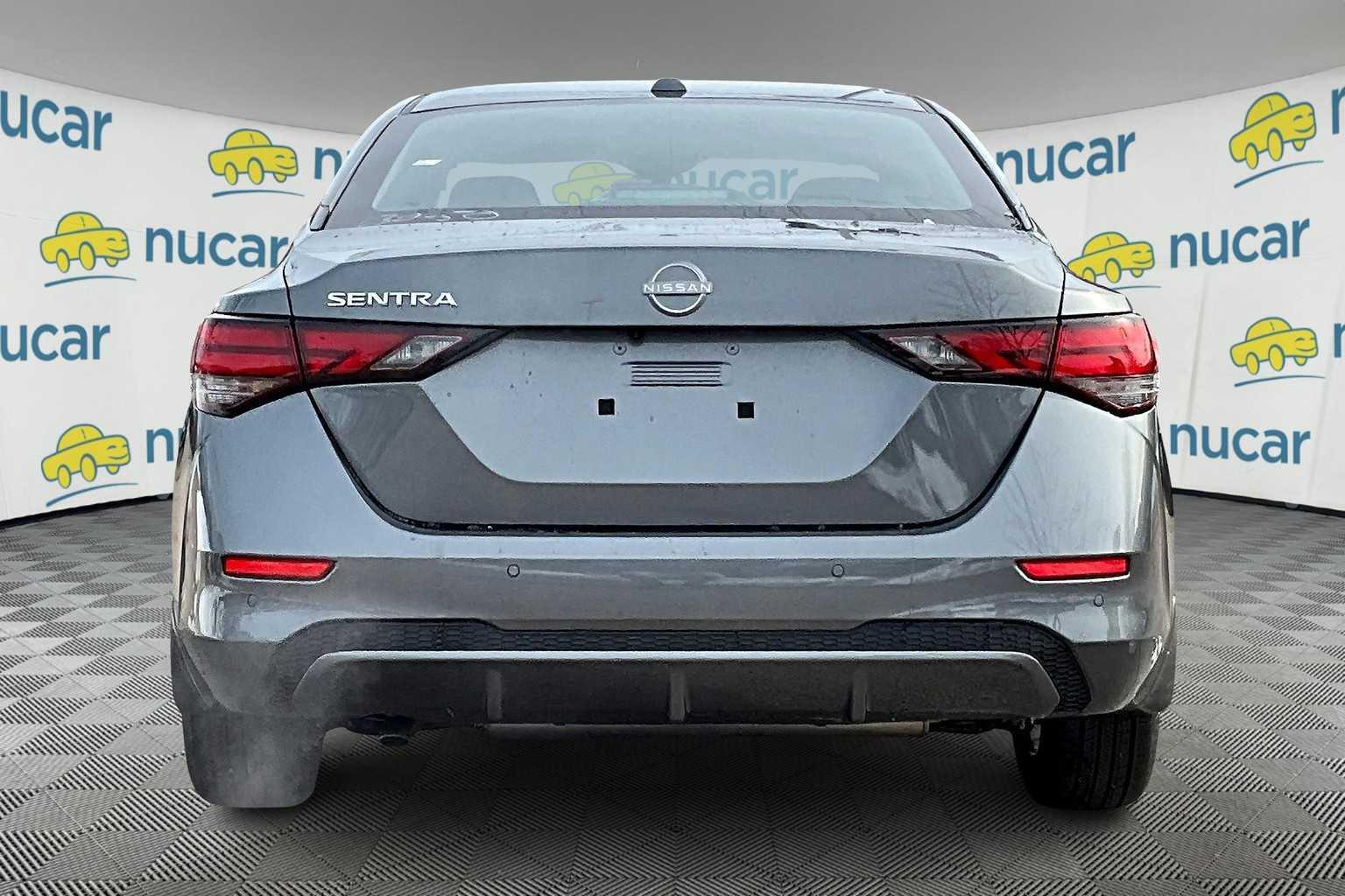 2025 Nissan Sentra SV - Photo 6