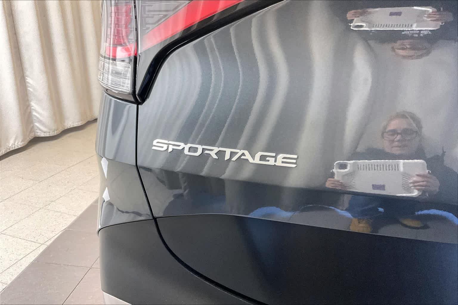 2023 Kia Sportage Hybrid EX - Photo 29