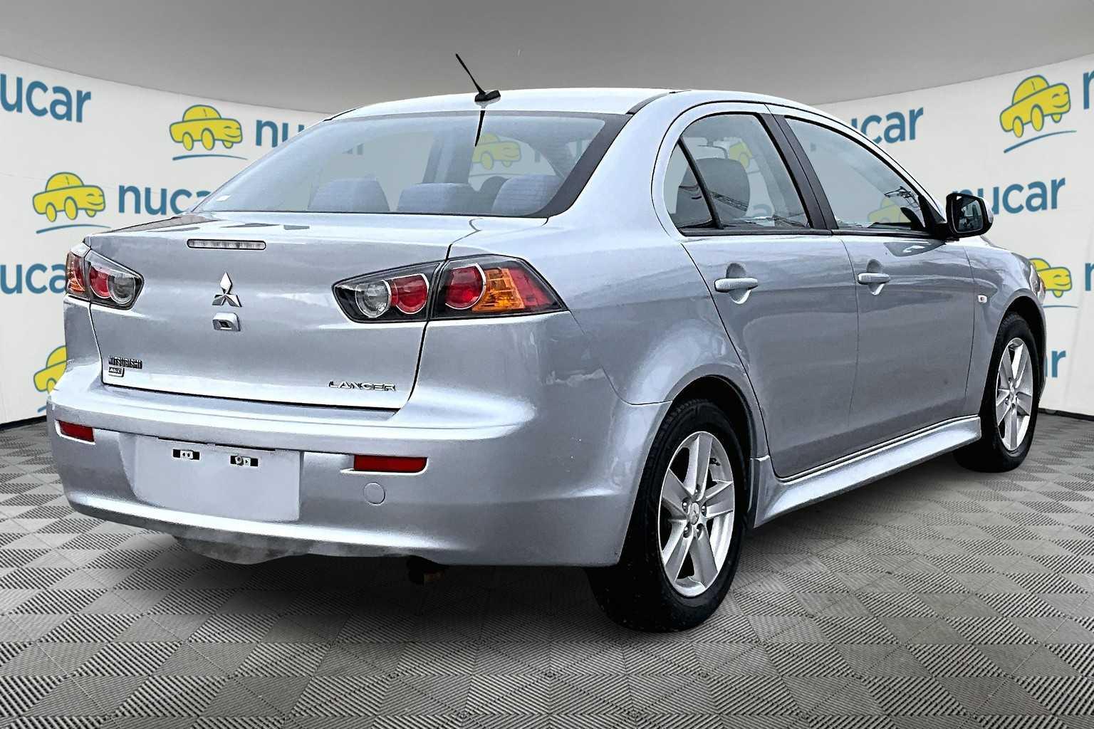 2014 Mitsubishi Lancer SE - Photo 6