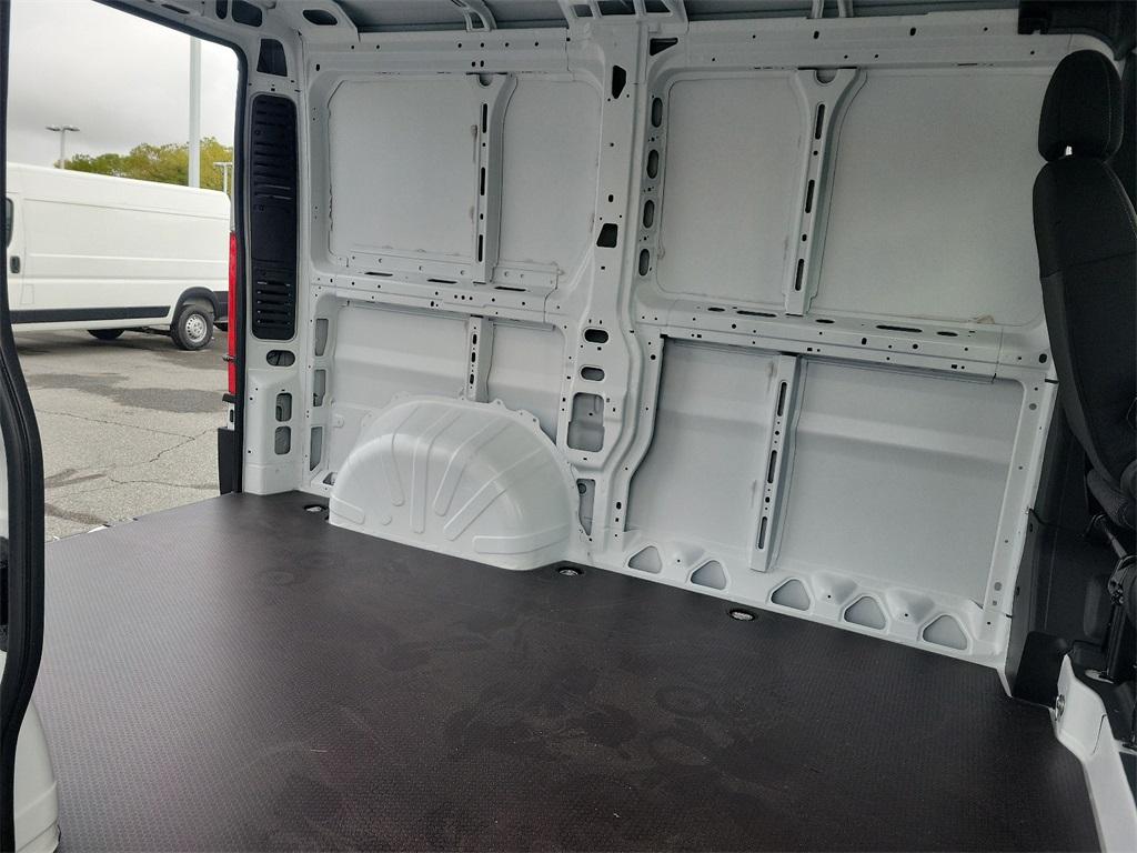 2024 Ram ProMaster 1500 Low Roof - Photo 17