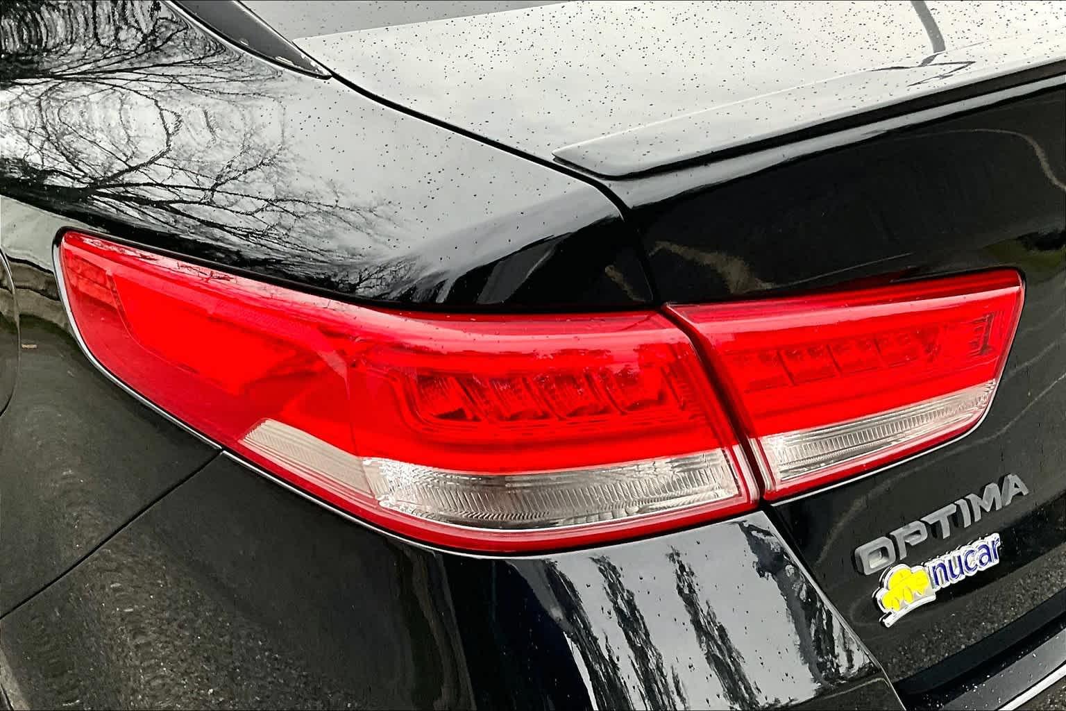 2019 Kia Optima S - Photo 33