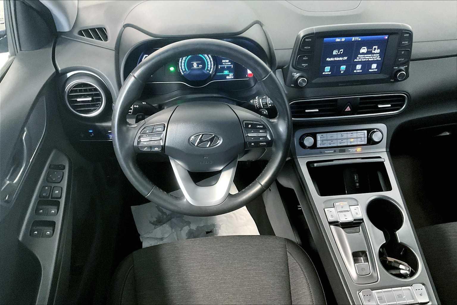 2021 Hyundai Kona Electric SEL - Photo 17