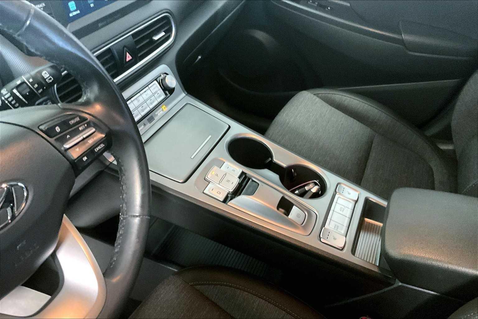 2021 Hyundai Kona Electric SEL - Photo 20