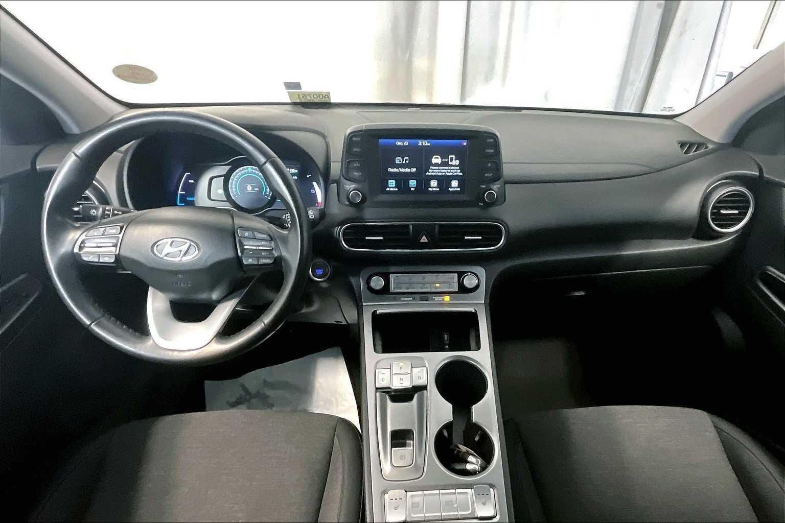 2021 Hyundai Kona Electric SEL - Photo 21