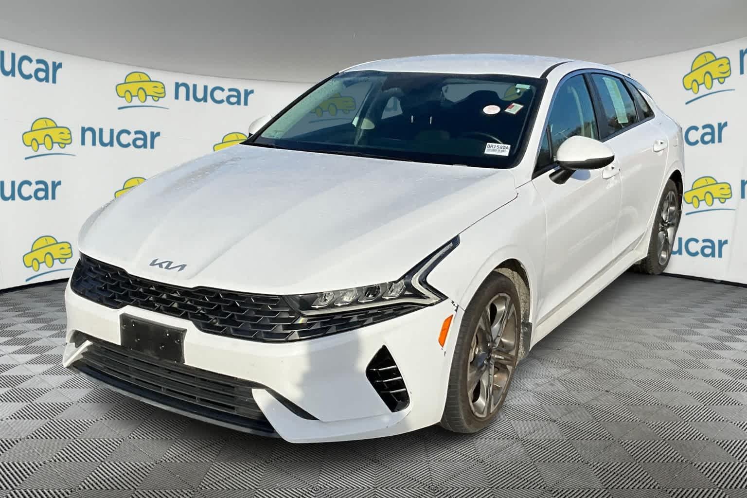 2022 Kia K5 LXS - Photo 3