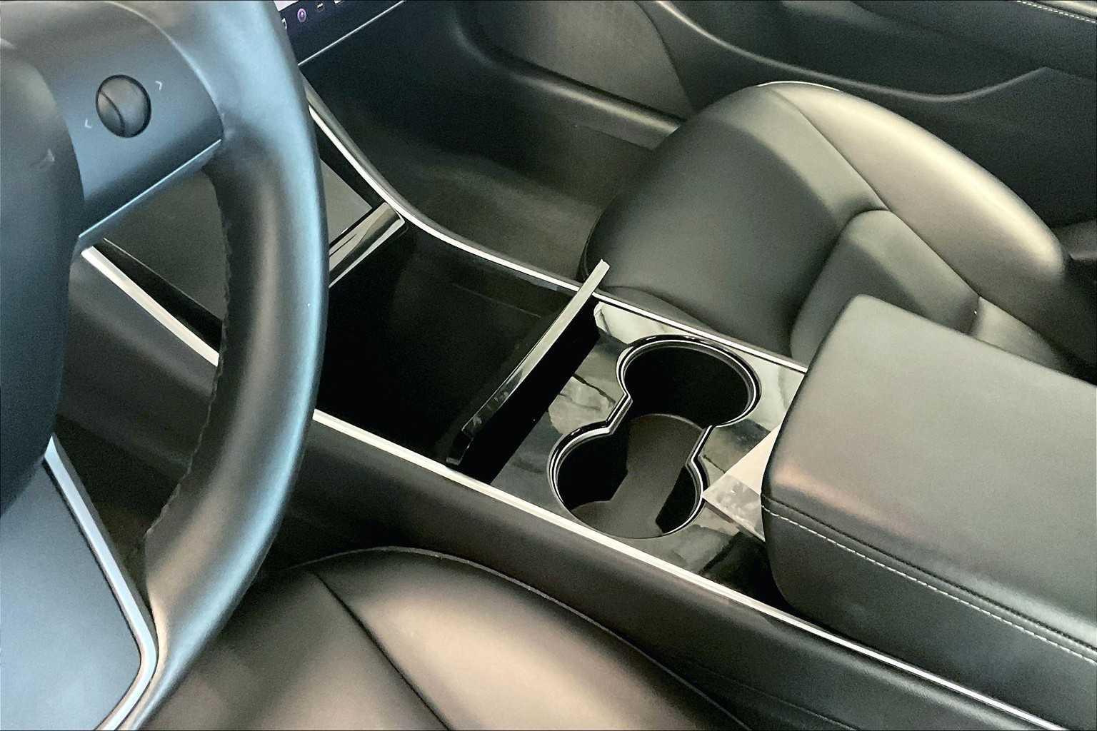 2018 Tesla Model 3 Long Range Battery - Photo 20