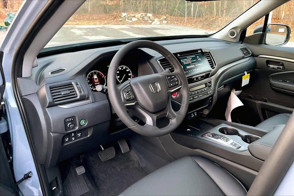 2025 Honda Ridgeline RTL AWD - Photo 8