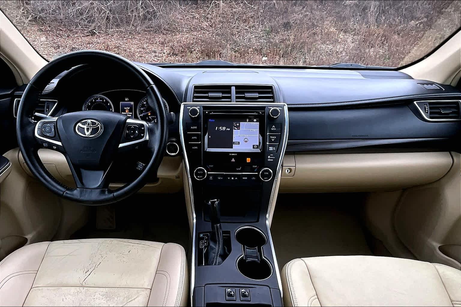 2016 Toyota Camry XLE - Photo 21