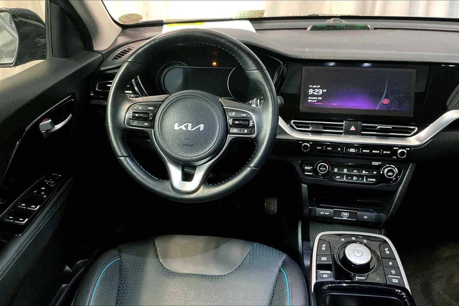 2022 Kia Niro EV EX Premium - Photo 17