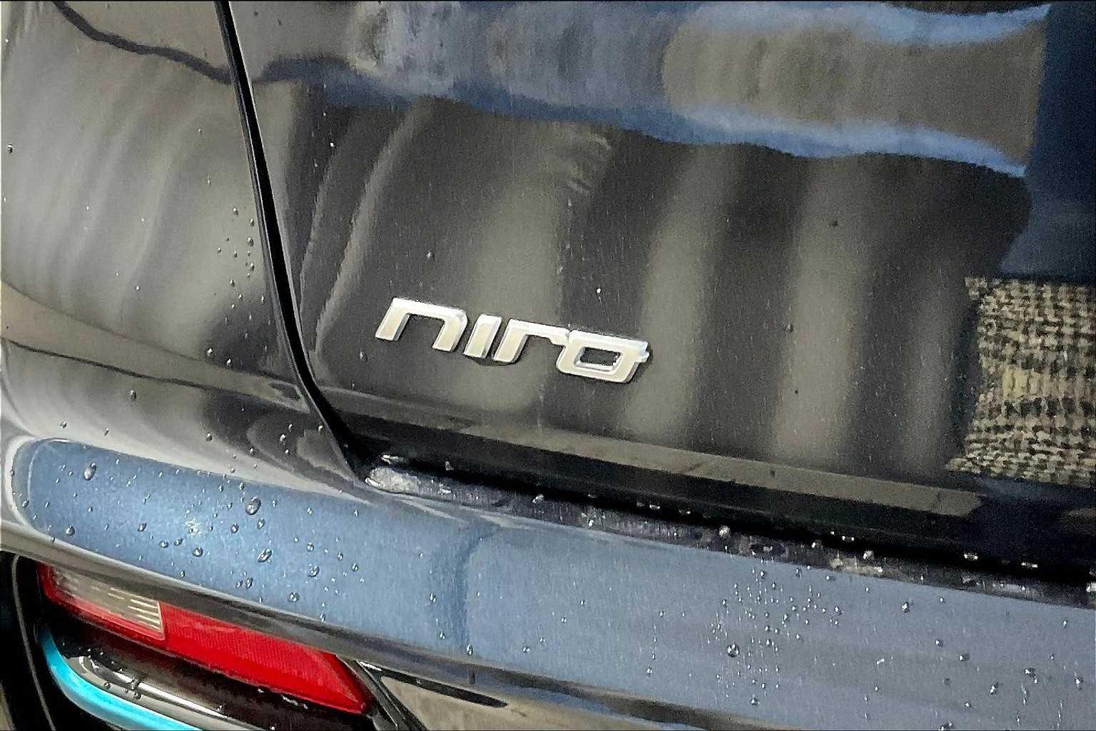 2022 Kia Niro EV EX Premium - Photo 29