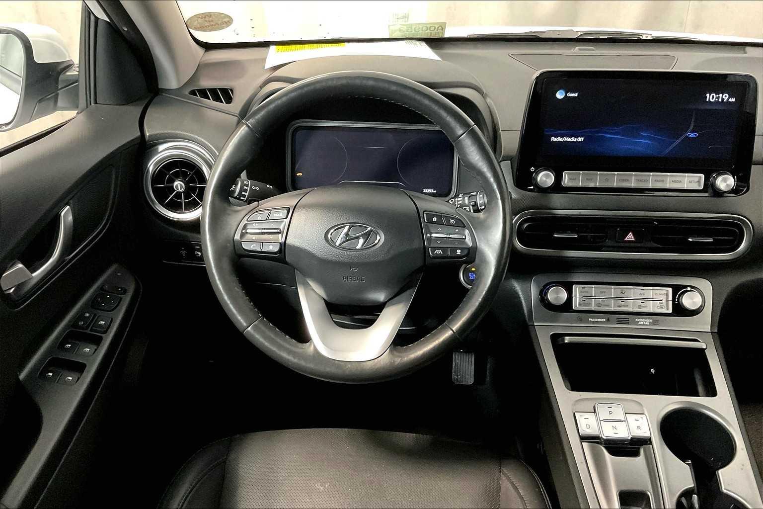 2022 Hyundai Kona Electric Limited - Photo 17