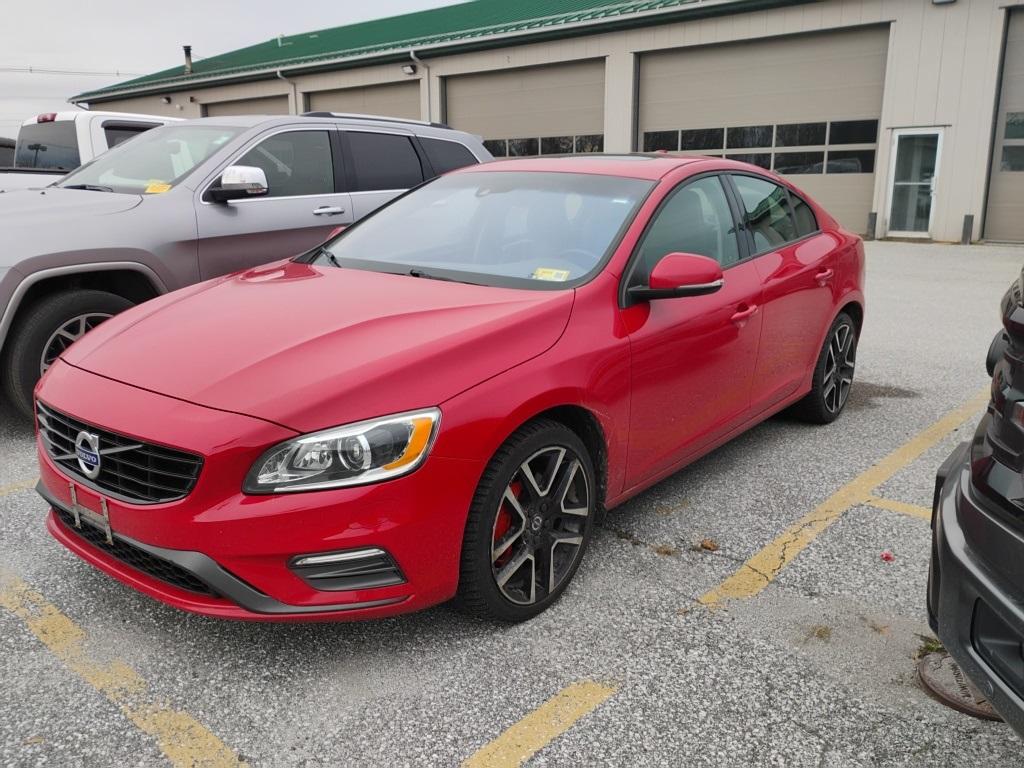 2017 Volvo S60 T5 Dynamic - Photo 2