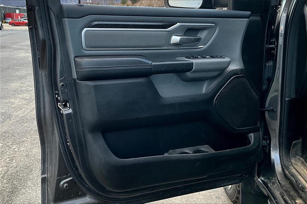 2021 Ram 1500 Big Horn Quadcab - Photo 9