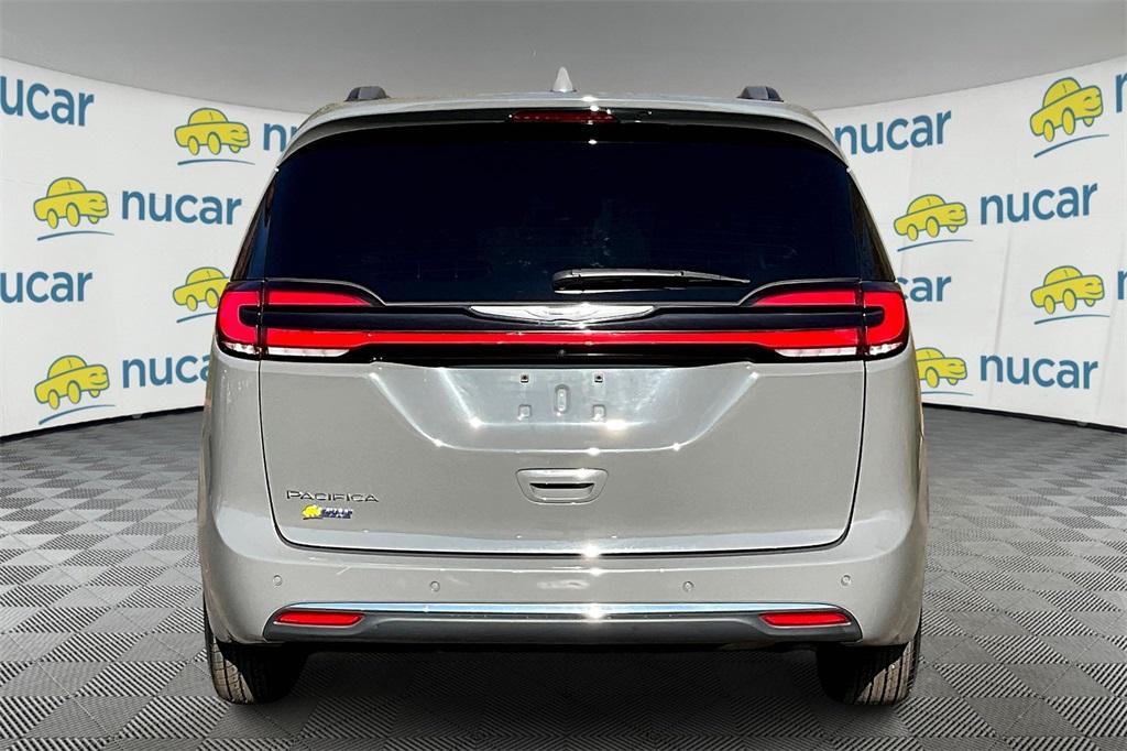 2022 Chrysler Pacifica Touring L - Photo 5