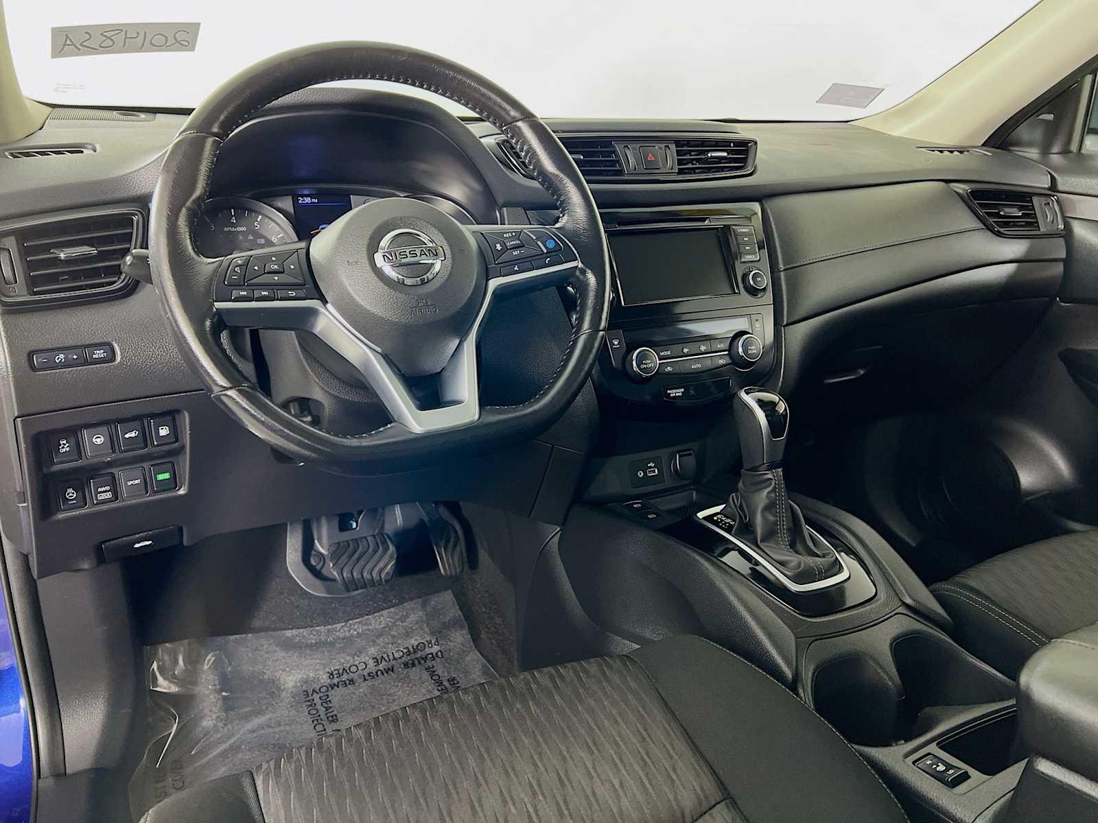 2019 Nissan Rogue SV - Photo 9