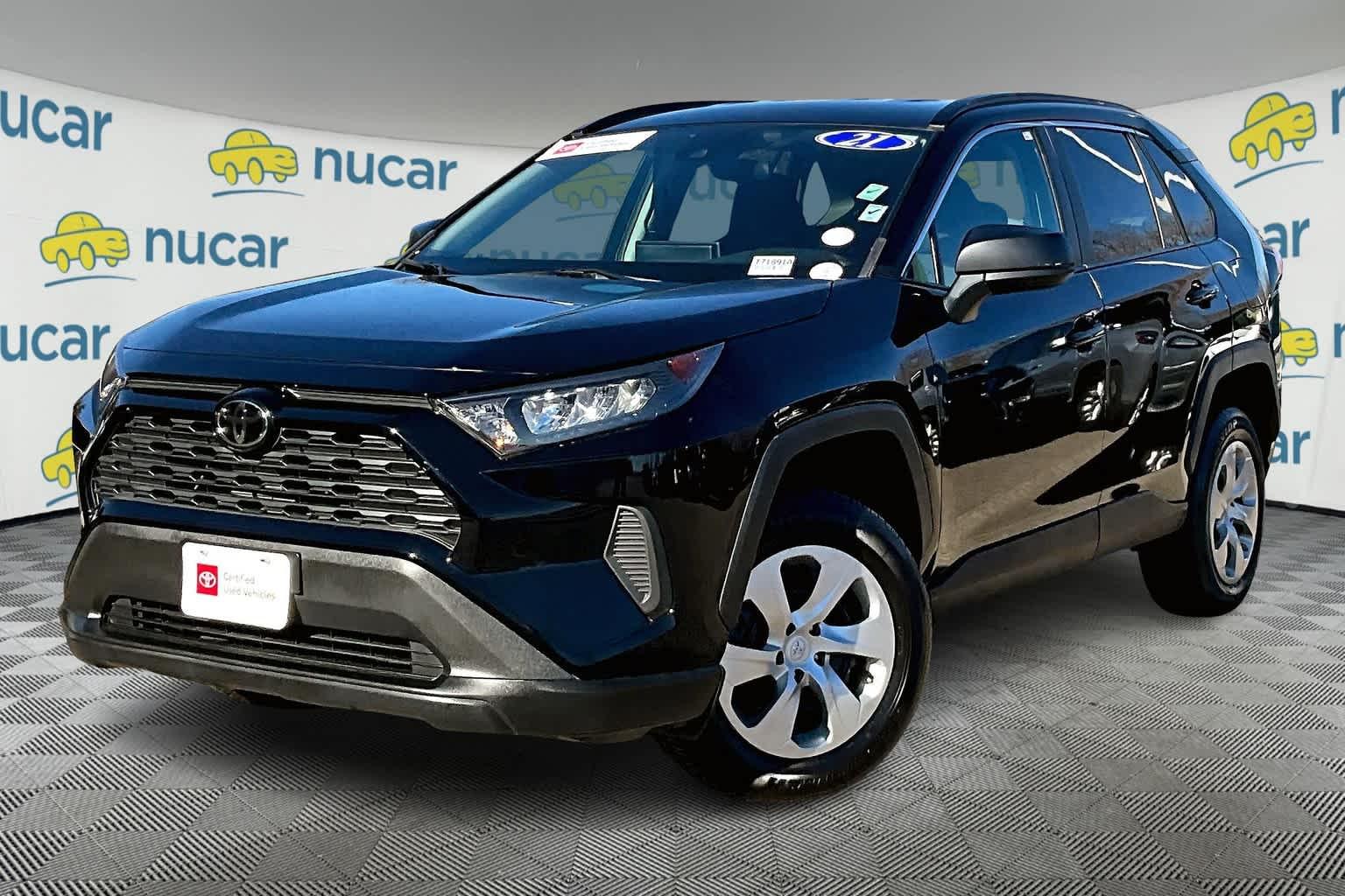 2021 Toyota RAV4 LE - Photo 3