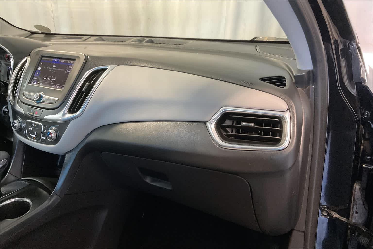 2023 Chevrolet Equinox LS - Photo 13