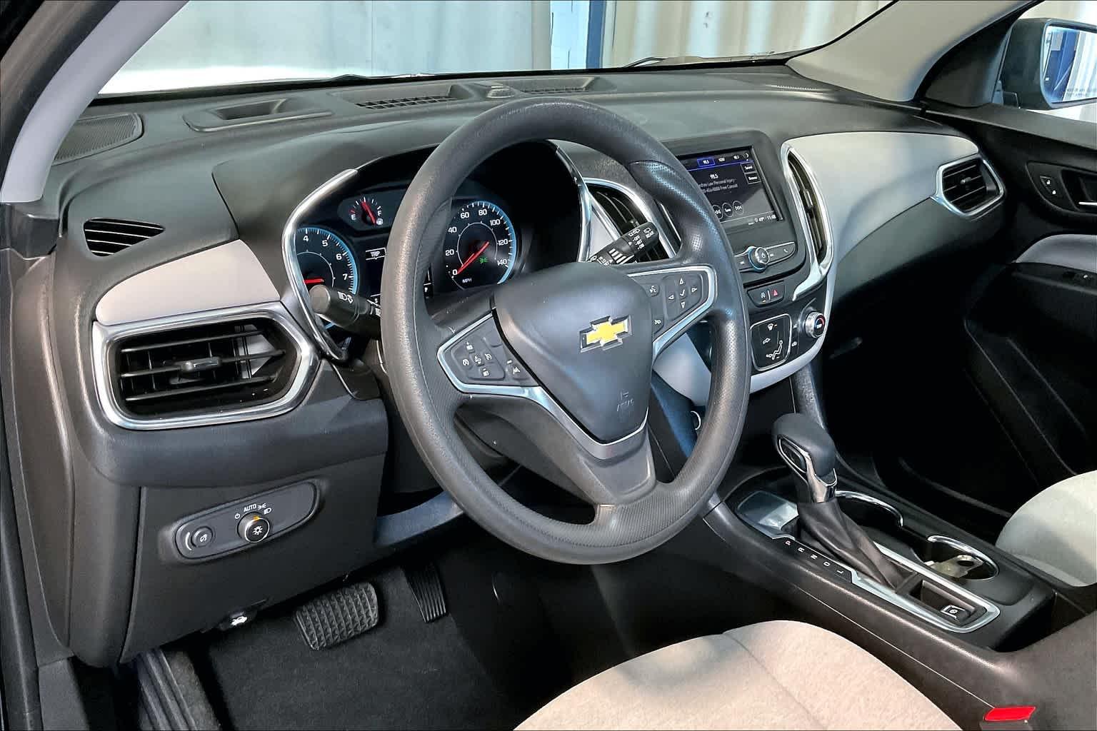 2023 Chevrolet Equinox LS - Photo 8