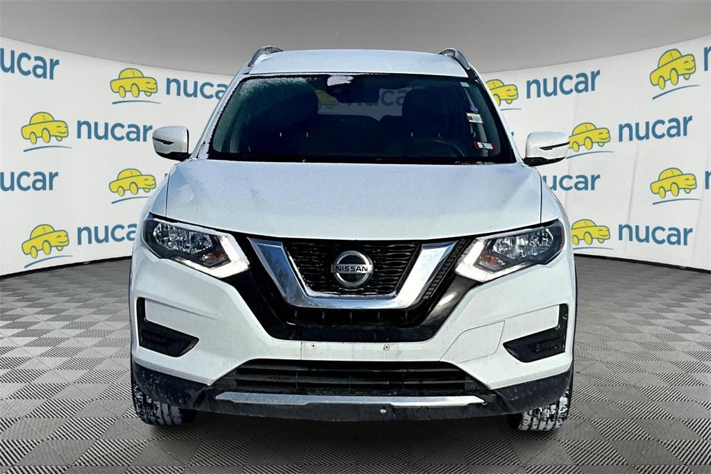 2019 Nissan Rogue SV - Photo 2