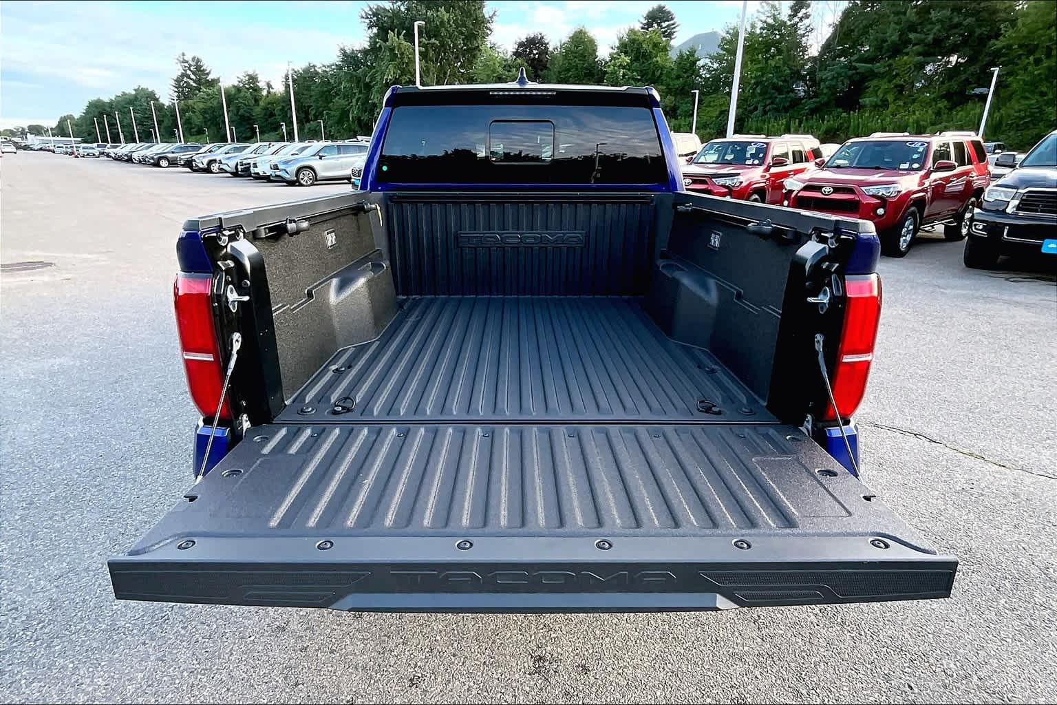 2024 Toyota Tacoma SR5 Double Cab 5 Bed AT - Photo 9