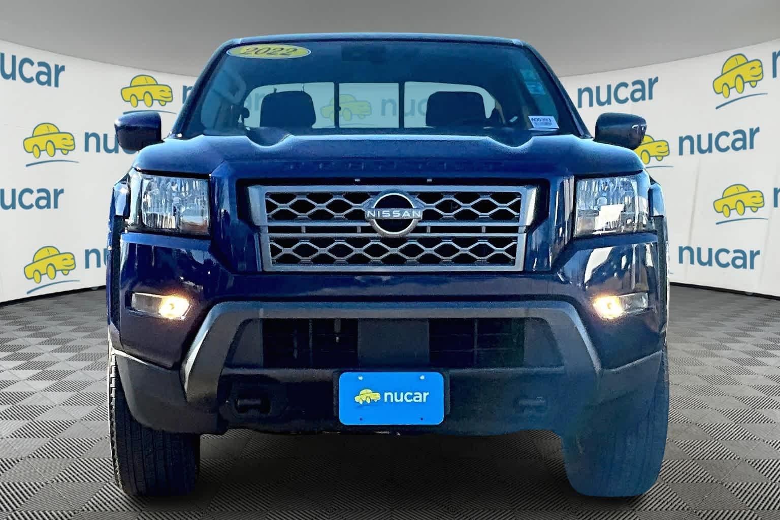 2022 Nissan Frontier SV Crew Cab 4x4 Auto - Photo 2