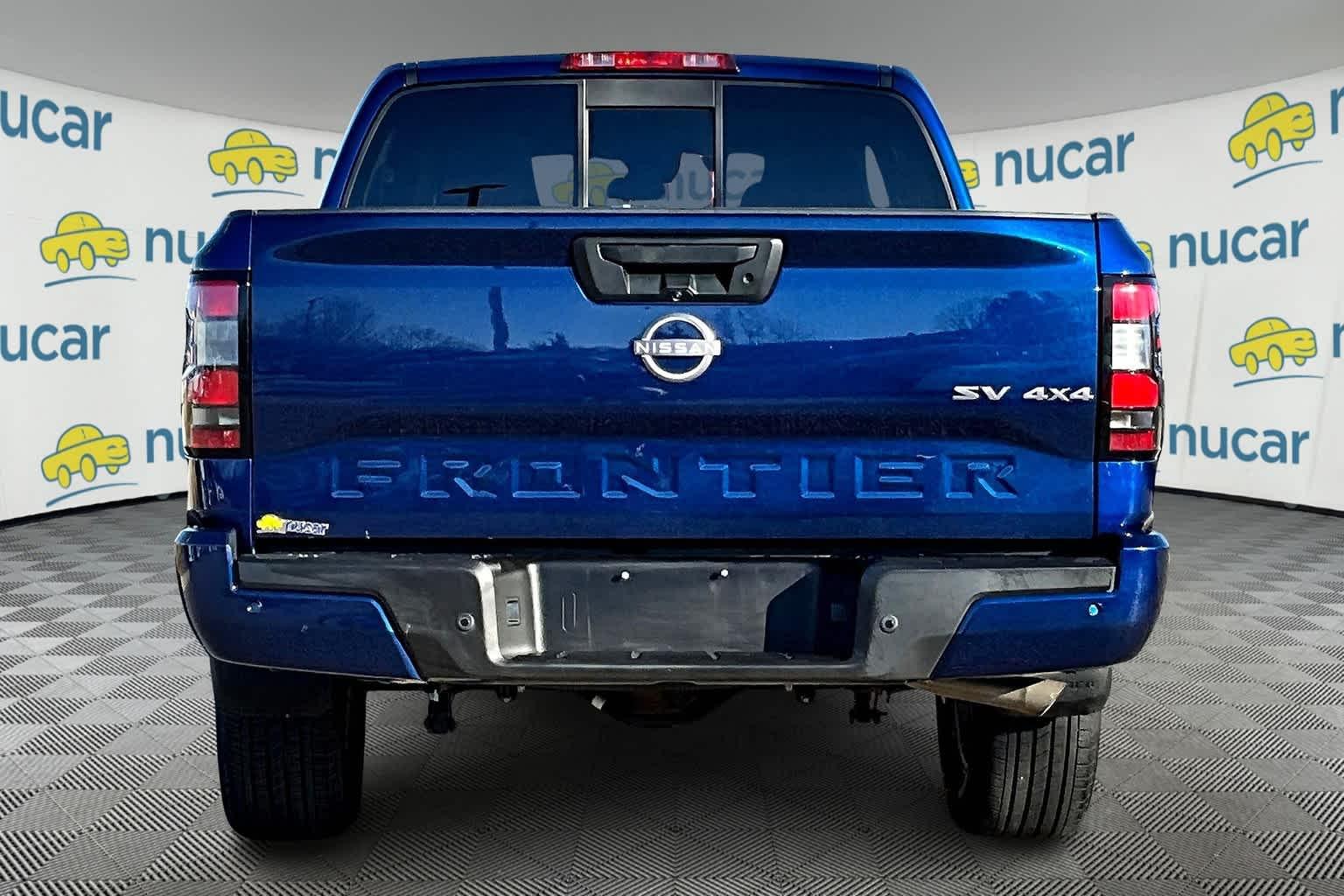 2022 Nissan Frontier SV Crew Cab 4x4 Auto - Photo 5