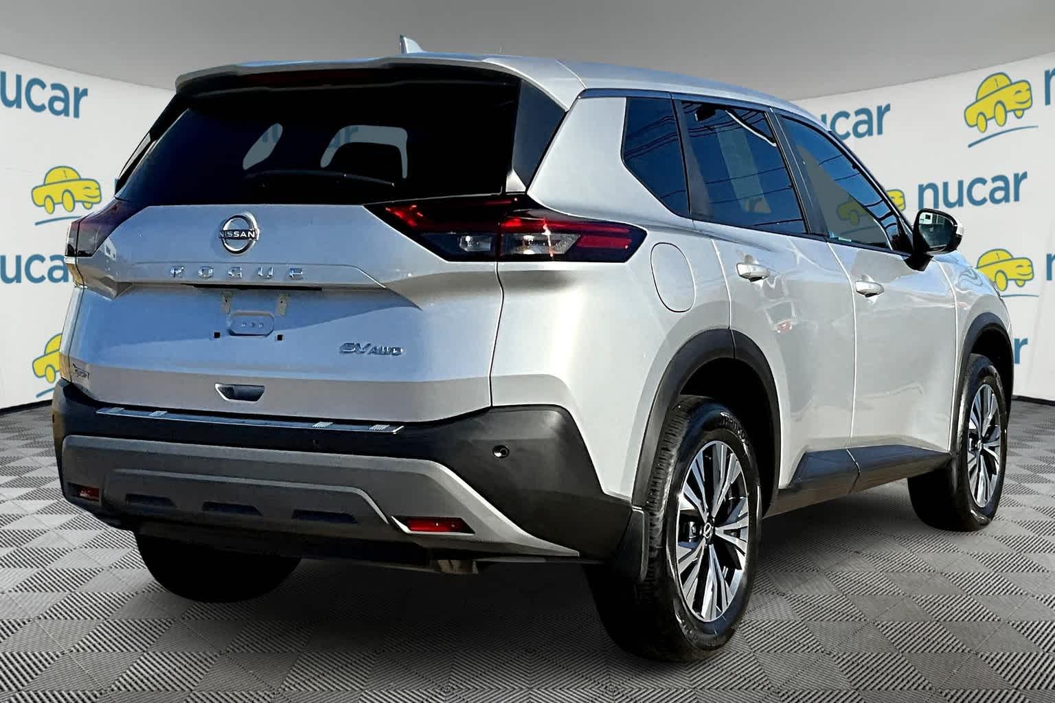 2022 Nissan Rogue SV - Photo 6