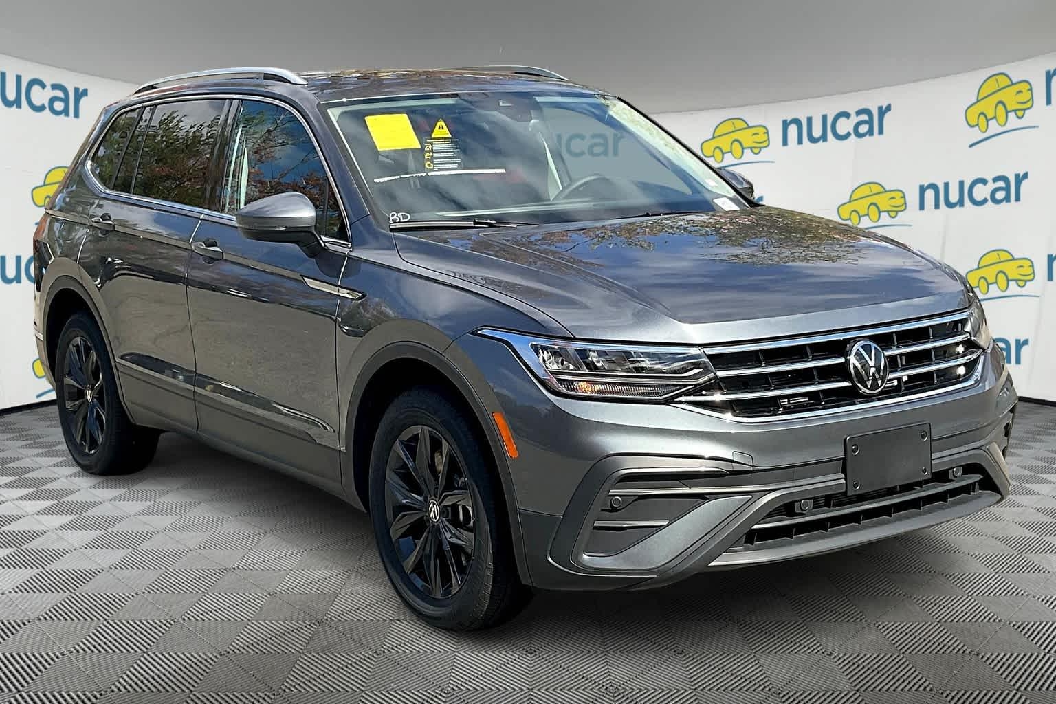 2024 Volkswagen Tiguan SE - Photo 1