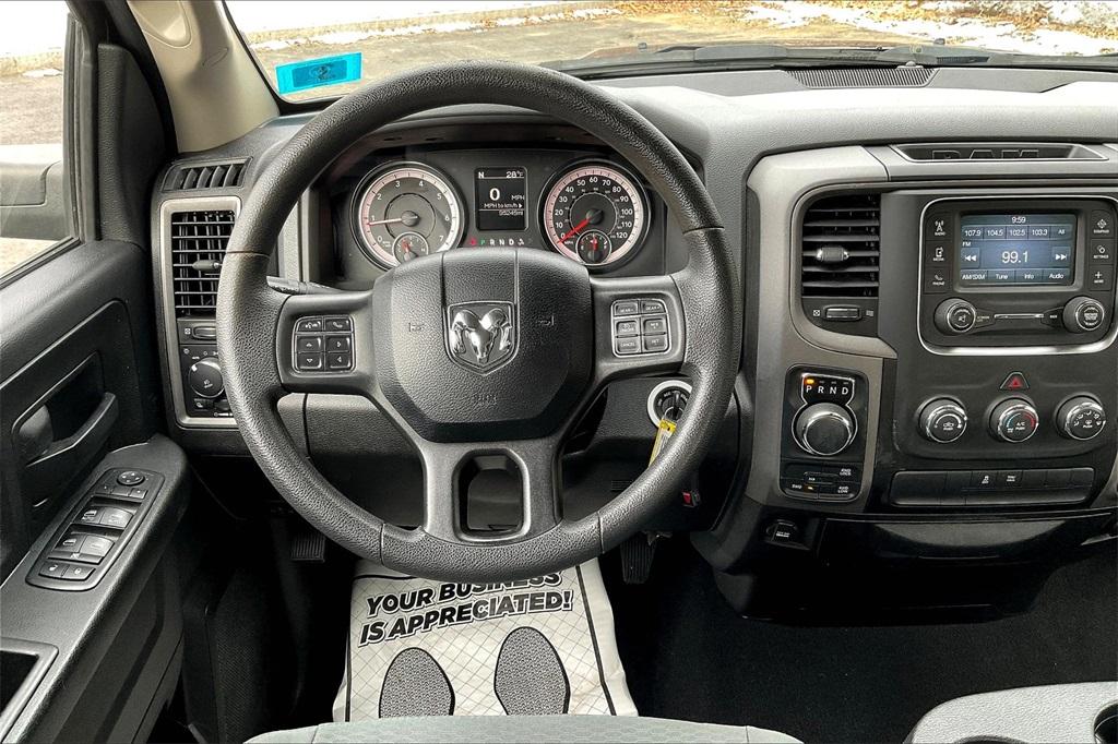 2019 Ram 1500 Classic Express - Photo 17