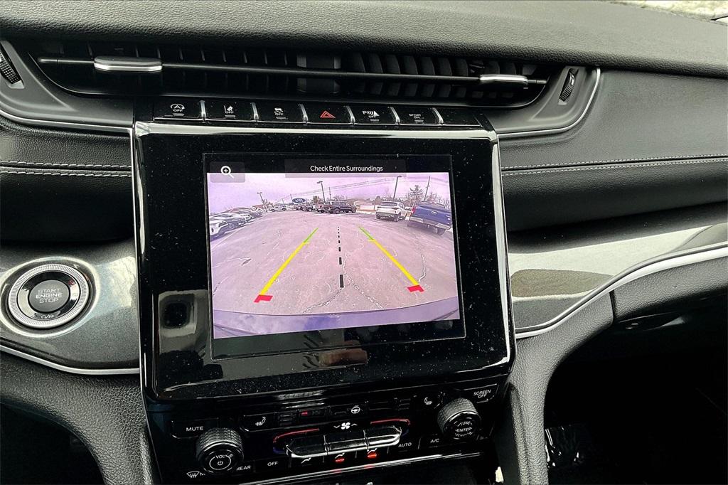 2022 Jeep Grand Cherokee L Laredo - Photo 20