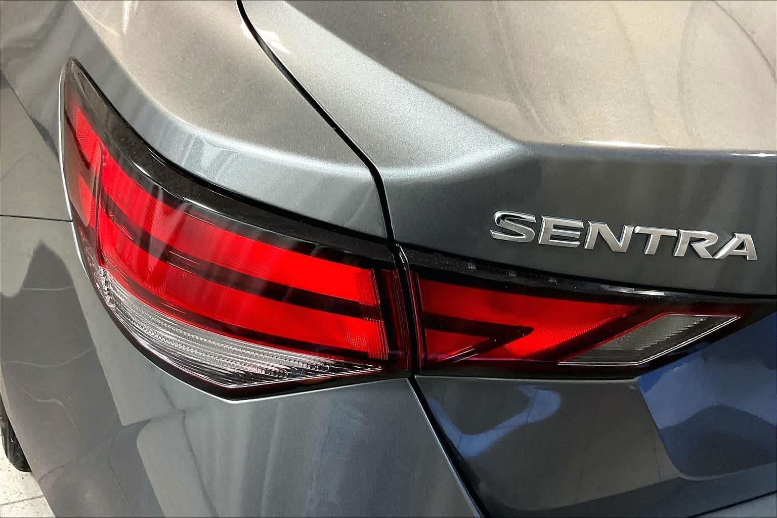 2021 Nissan Sentra SV - Photo 32