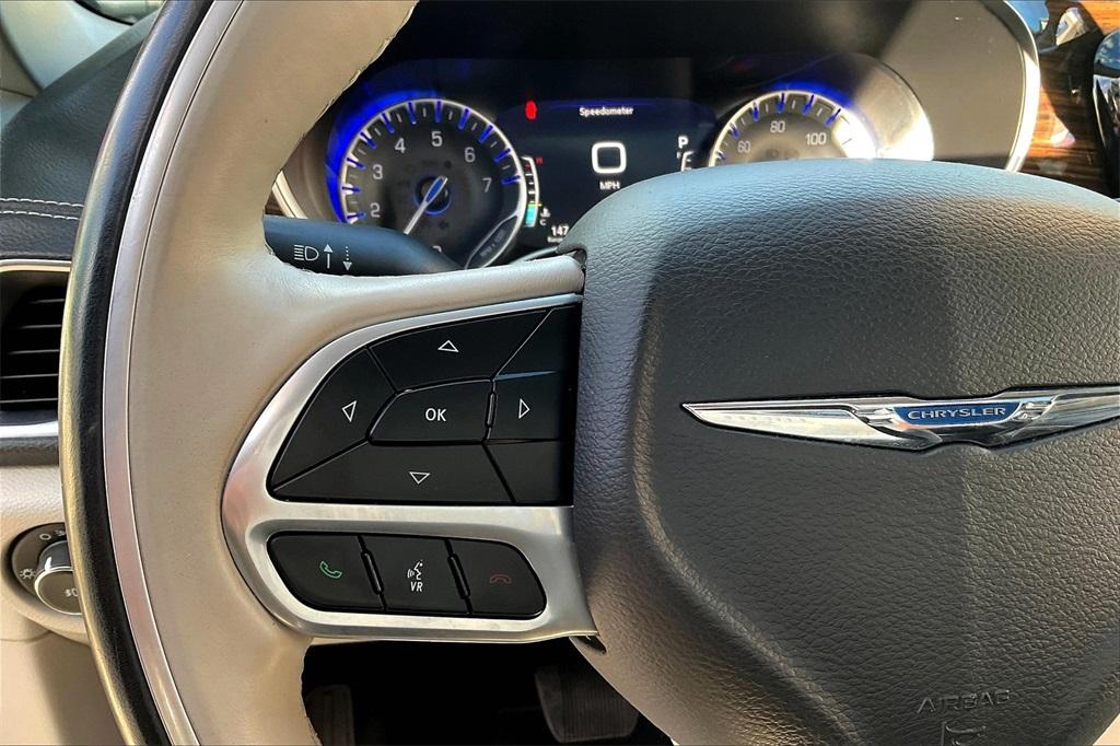 2021 Chrysler Pacifica Limited - Photo 23