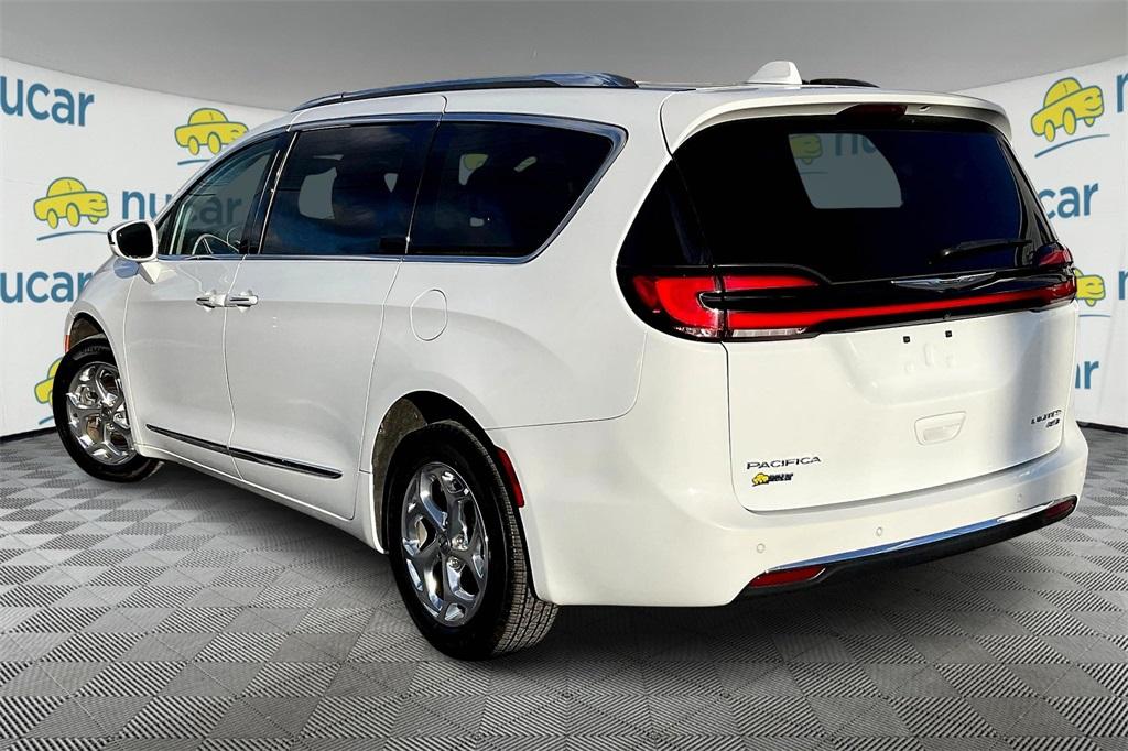 2021 Chrysler Pacifica Limited - Photo 4