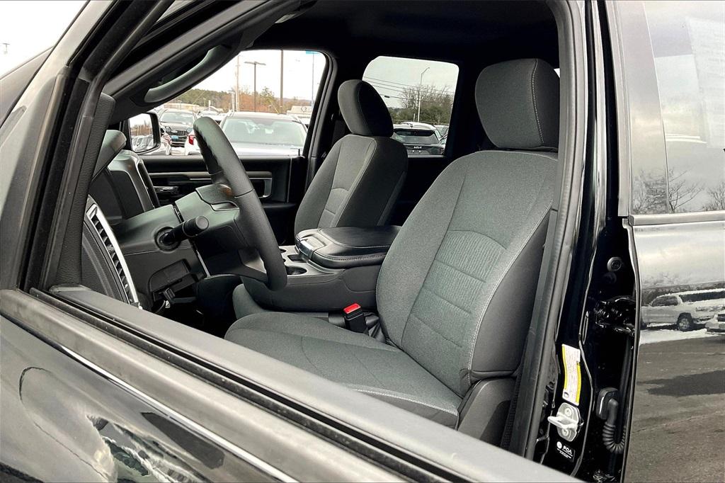 2021 Ram 1500 Classic Warlock - Photo 16