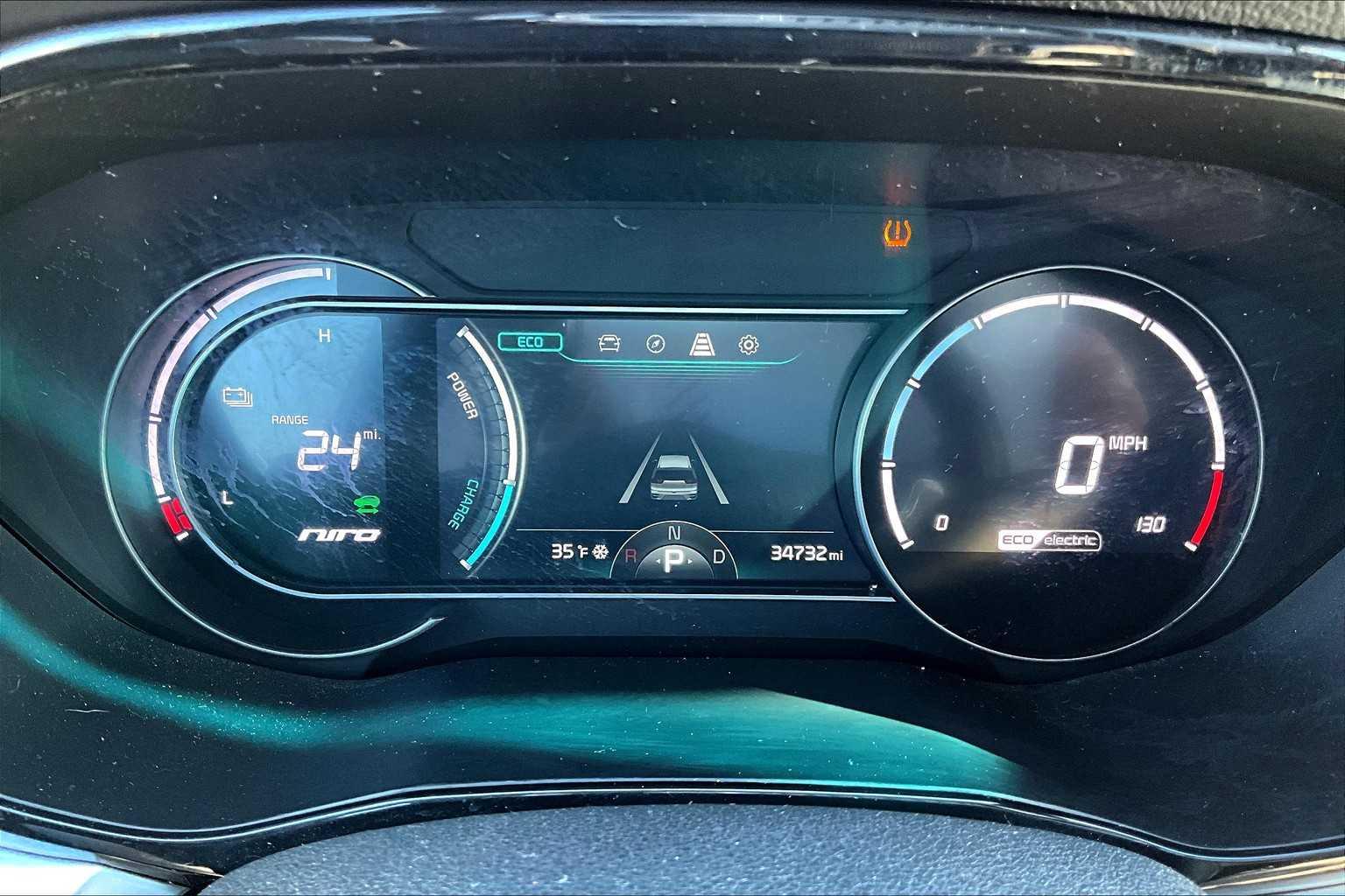 2022 Kia Niro EV EX - Photo 24