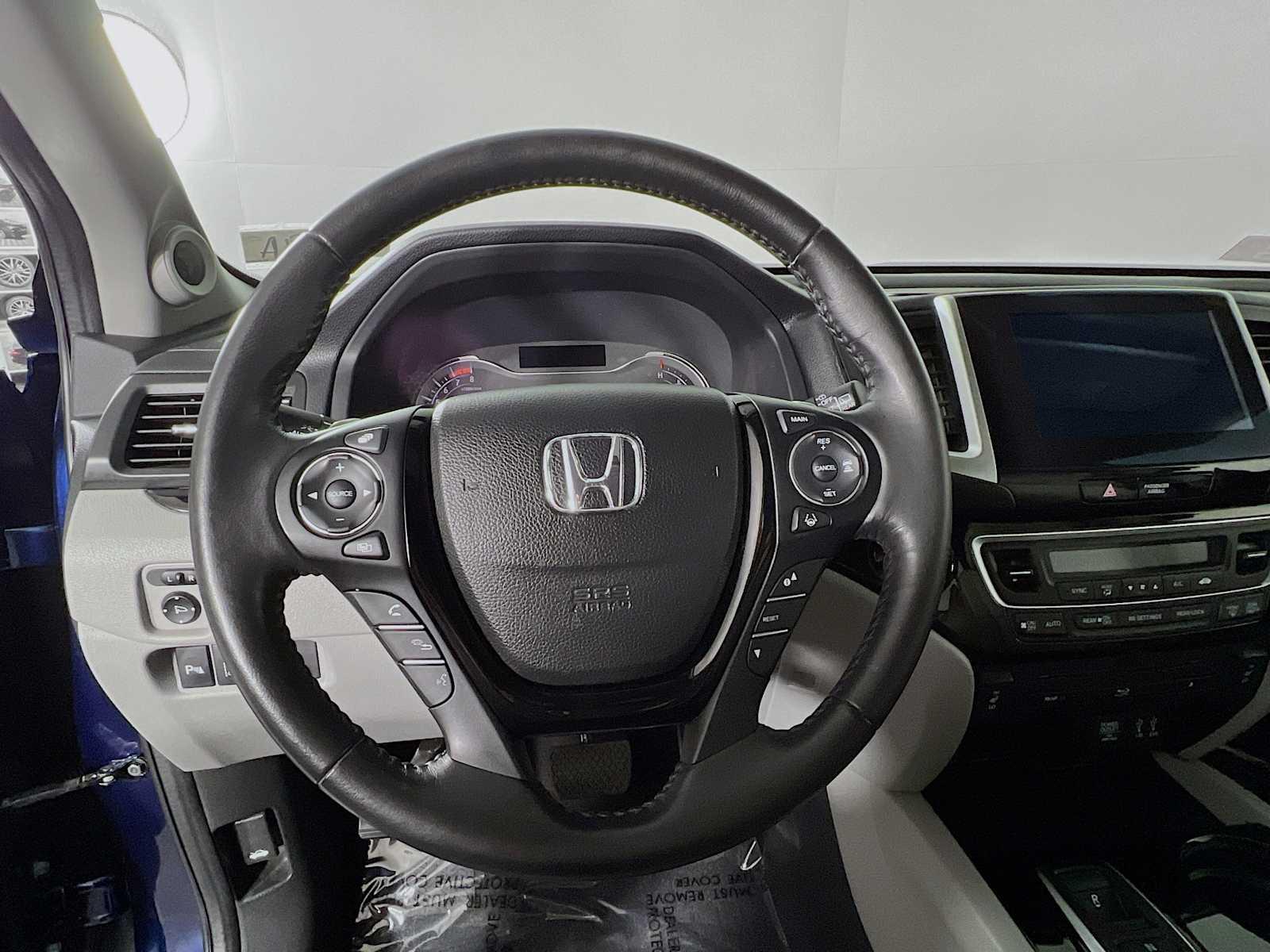 2016 Honda Pilot Touring - Photo 11