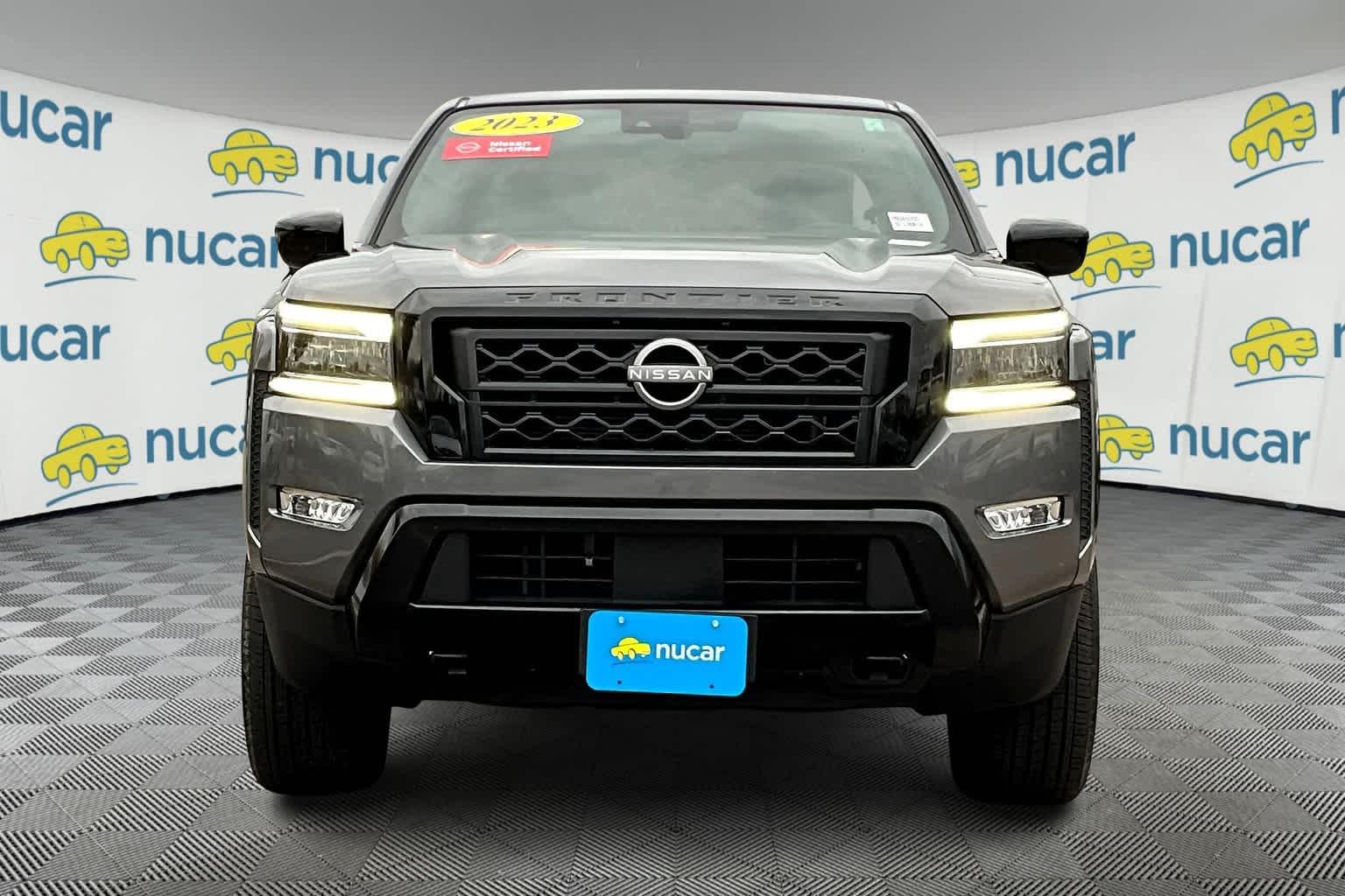 2023 Nissan Frontier SV Crew Cab 4x4 Auto - Photo 2