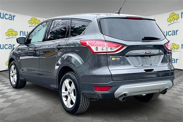 2015 Ford Escape SE - Photo 2