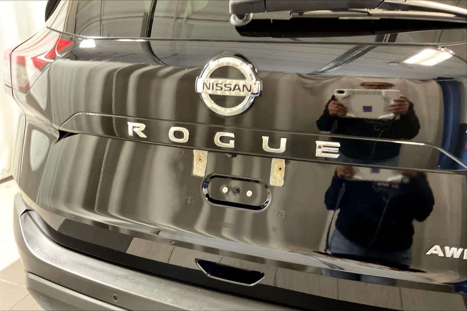 2021 Nissan Rogue S - Photo 28