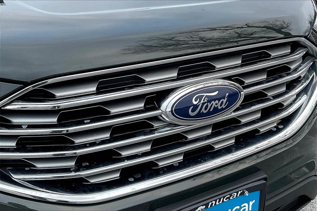 2022 Ford Edge SE - Photo 28