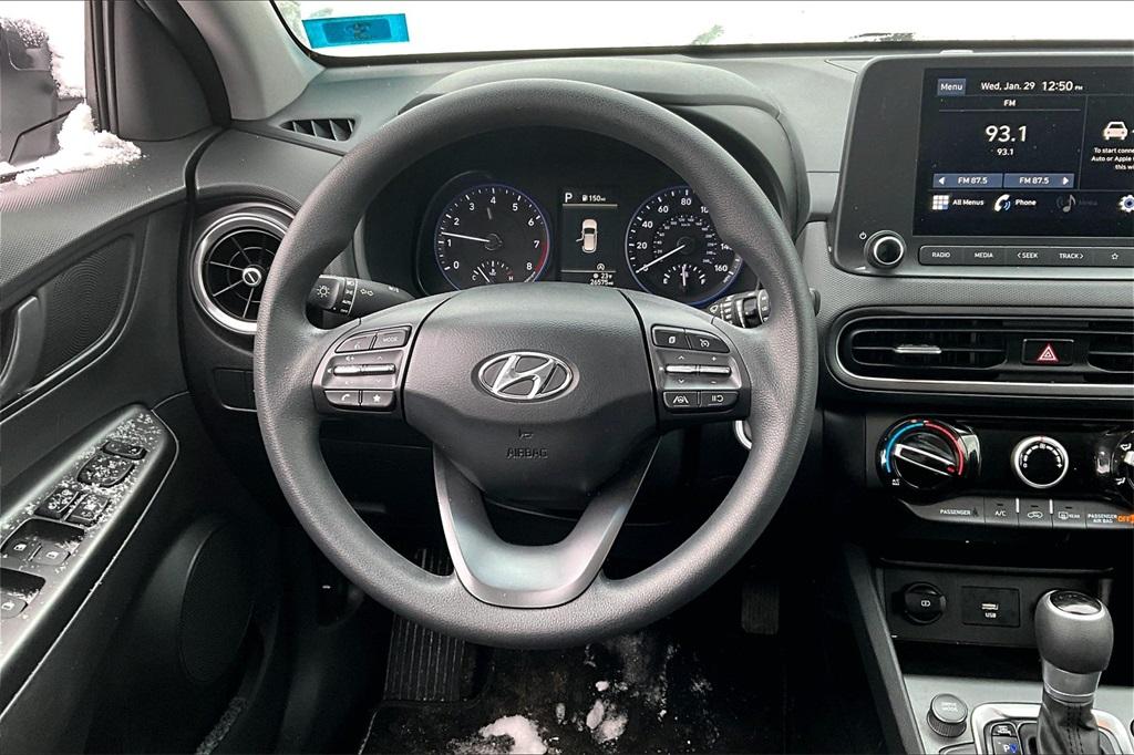 2022 Hyundai Kona SEL - Photo 17