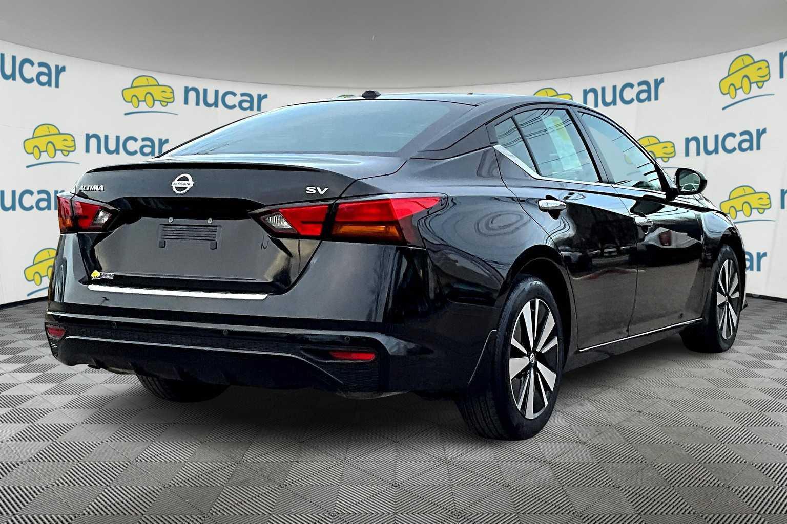 2022 Nissan Altima 2.5 SV - Photo 6